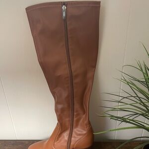 Elegant Tan Over the Knee Women's Boots